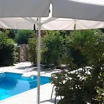 Vilă Planitas *