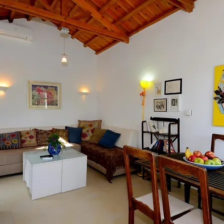 Villa Planitas Skopelos Town