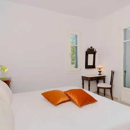 Villa Planitas Skopelos Town