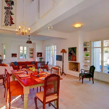 Planitas Villa Skopelos Town