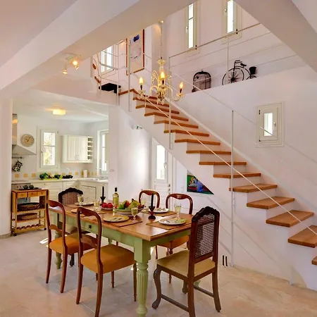 Planitas Villa Skopelos Town