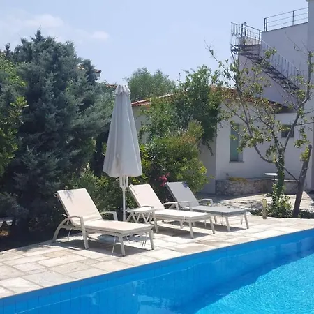 Planitas Villa Skopelos Town