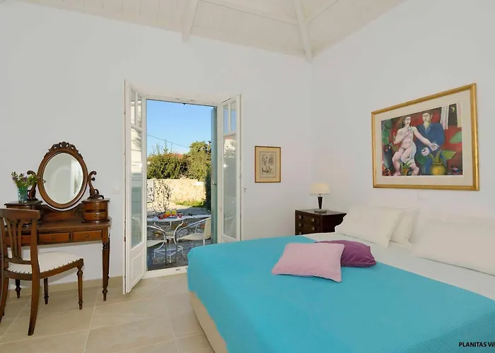 Planitas * Skopelos Town