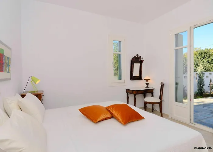 Villa Planitas Skopelos Town