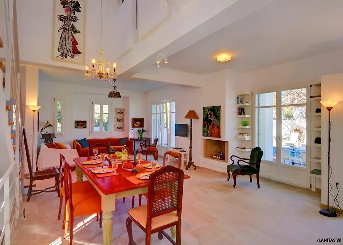 Planitas Villa Skopelos Town