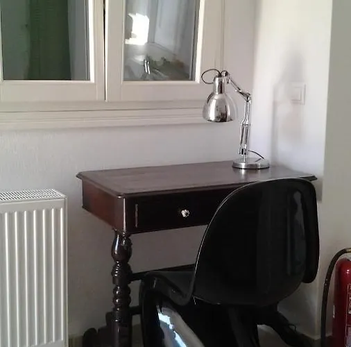 Planitas Skopelos Town